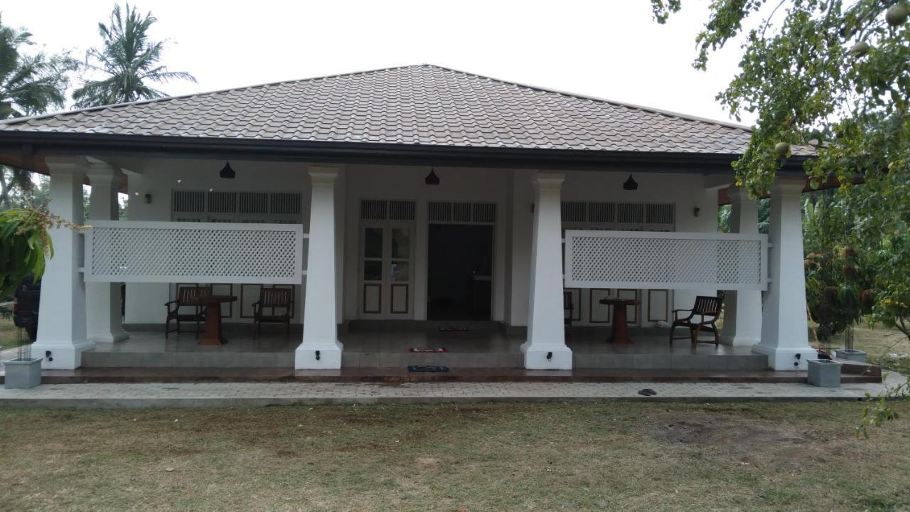 Serenity Villa Anuradhapura Eksteriør bilde
