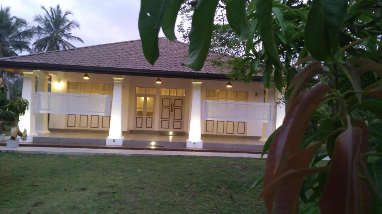 Serenity Villa Anuradhapura Eksteriør bilde