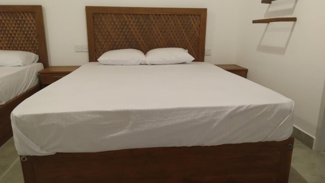 Serenity Villa Anuradhapura Eksteriør bilde